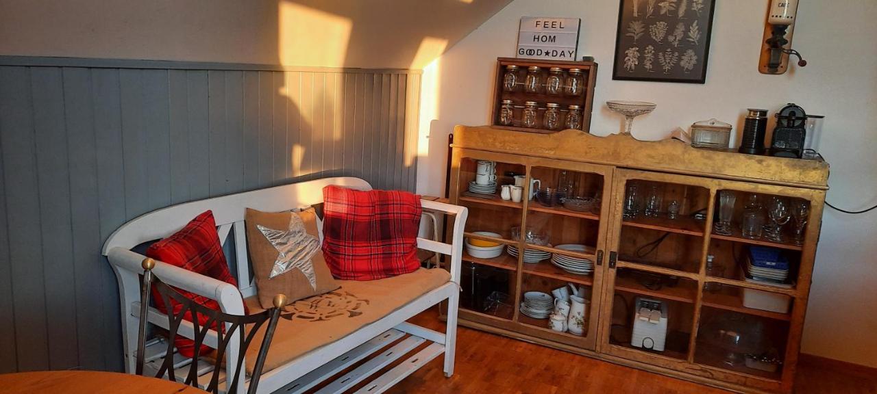 Pilgerhuesli Backpacker Hostel Stäfa Buitenkant foto